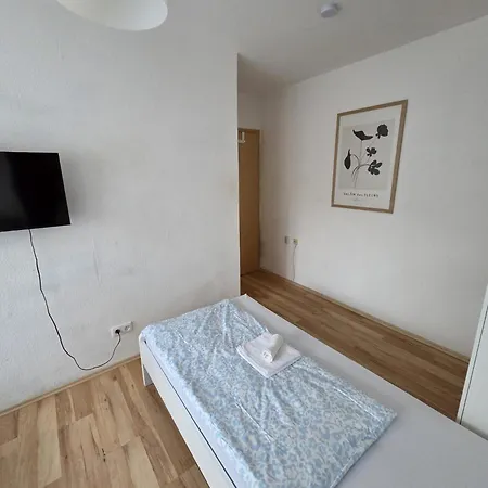 Mit Wintergarten - Knielingen Industriepark Apartamento