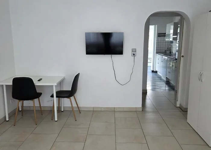 Апартаменты Mit Wintergarten - Knielingen Industriepark *